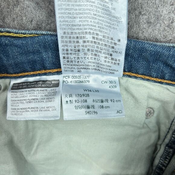Levi’s Jeans Mens 36 X 30 505 Straight Leg Regular Faded Blue Denim Pants - Picture 12 of 13
